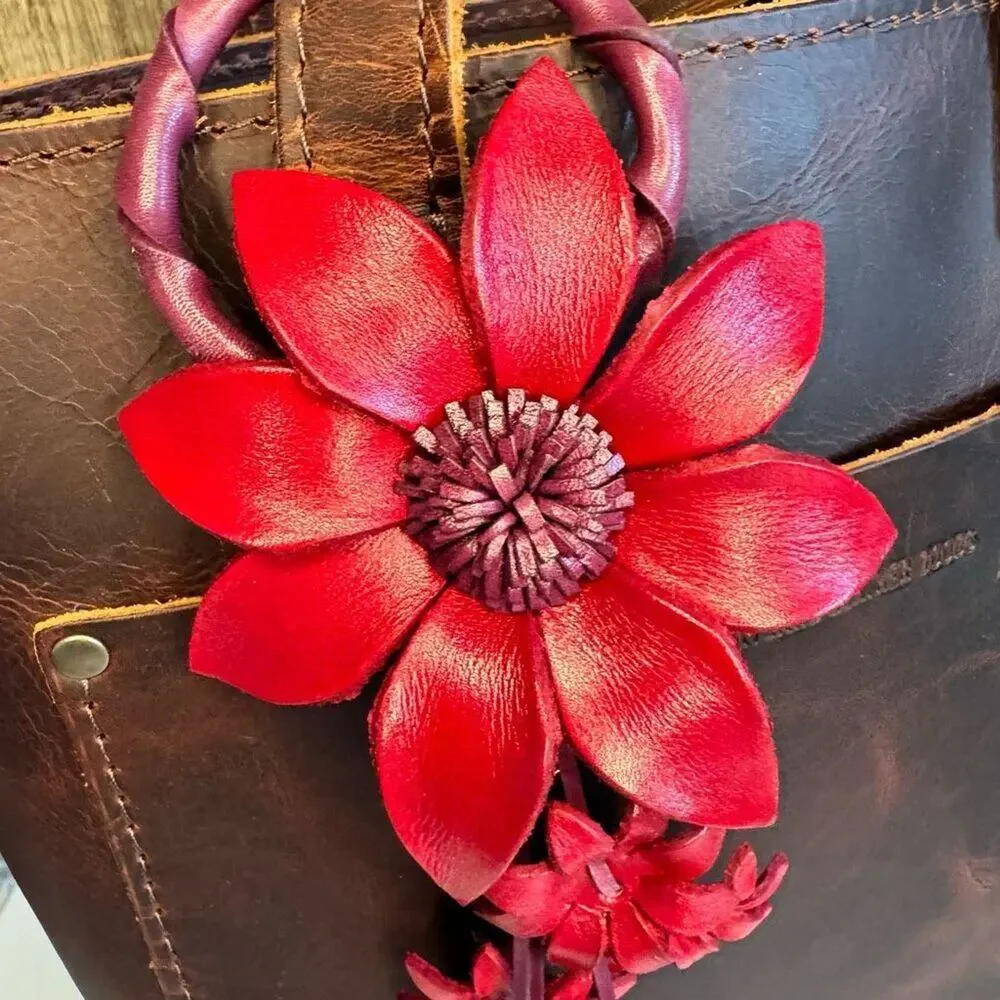 Daisy Leather Bag Charm Leather Purse Red Flower Crossbody Charms NEW - Picture 2 of 4